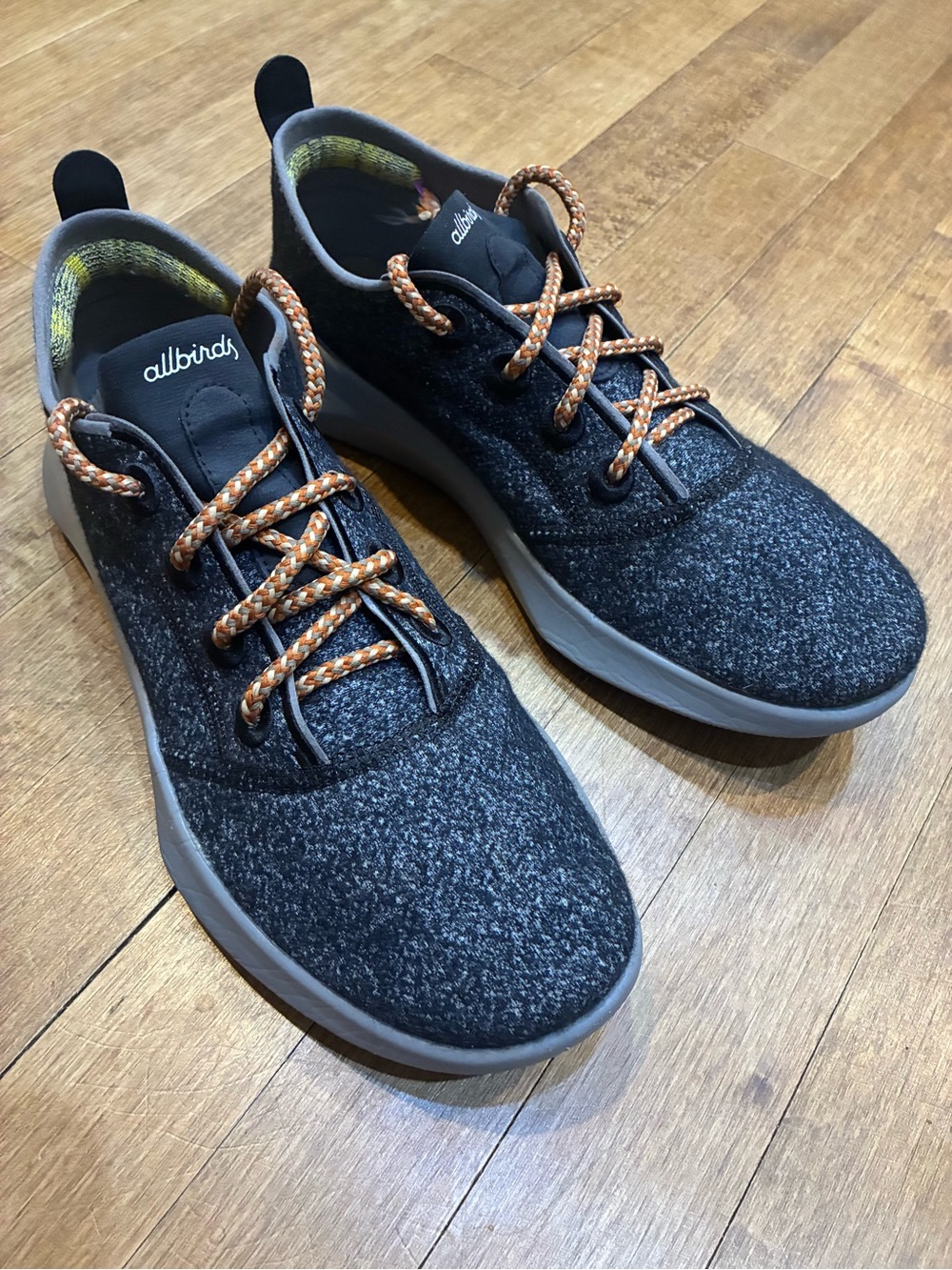 Allbirds - Men’s Wool Runner Mizzles/Dark Gray w/ Orange Laces - - size 9